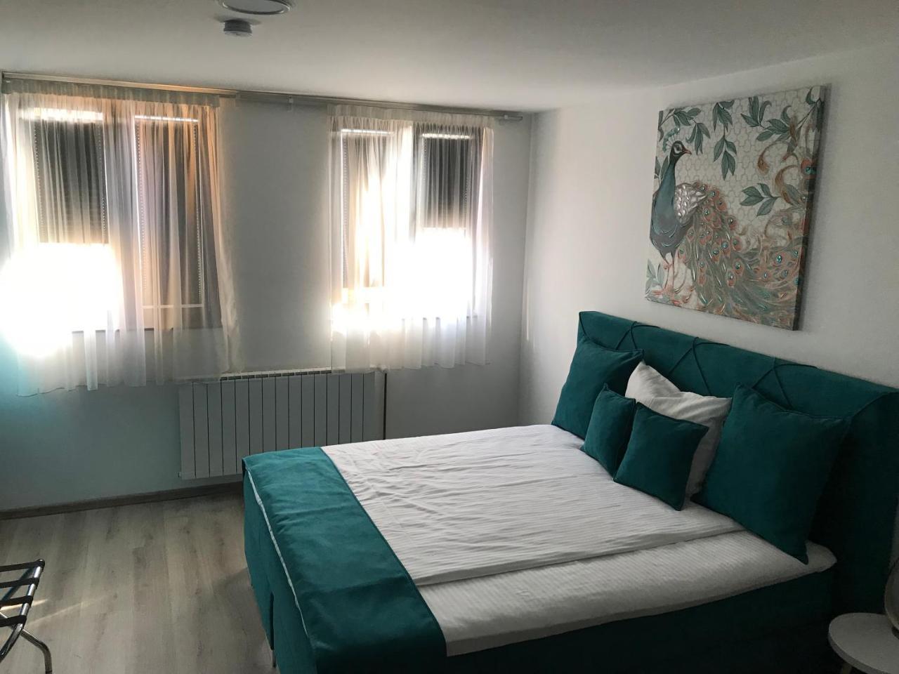Heartland City B&B Tuzla Eksteriør bilde